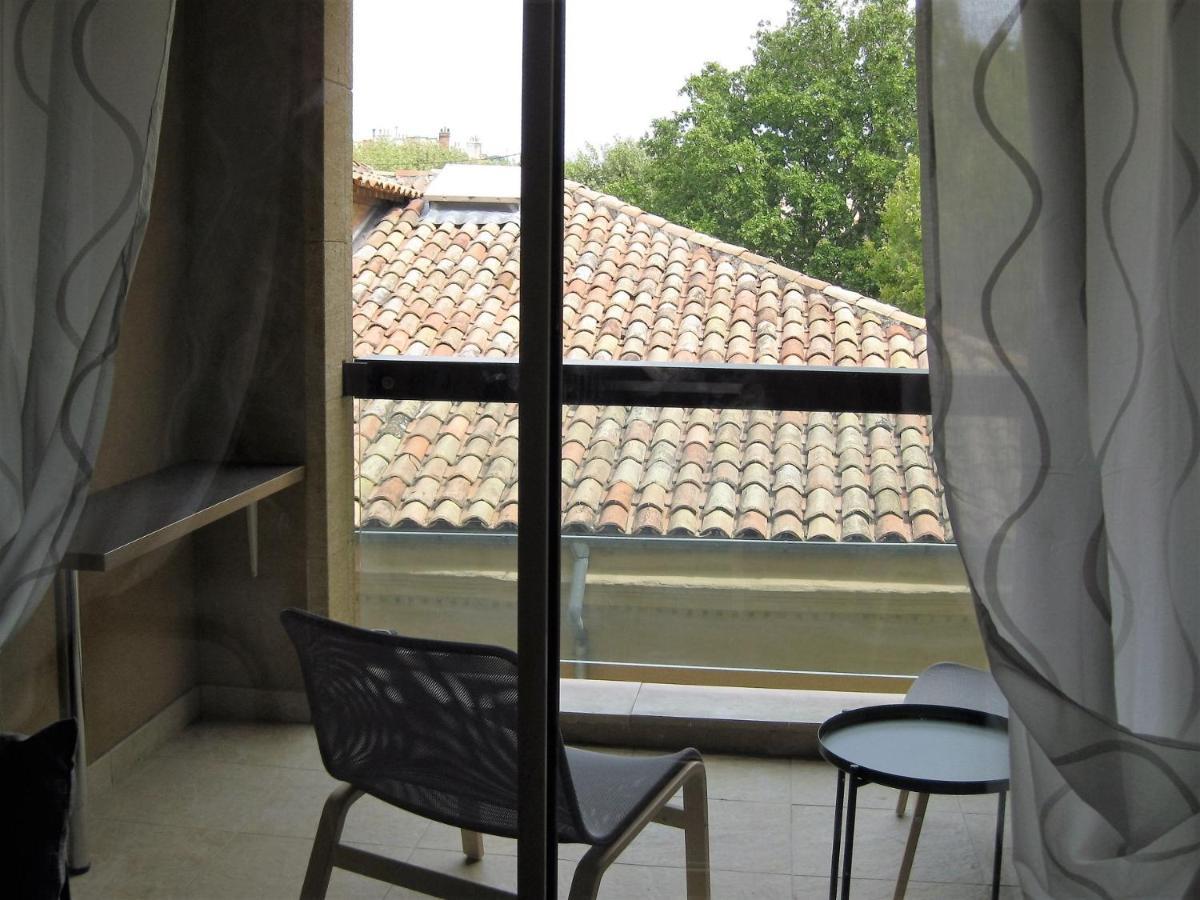 Nuitees Aixoises Aix-en-Provence Exterior foto